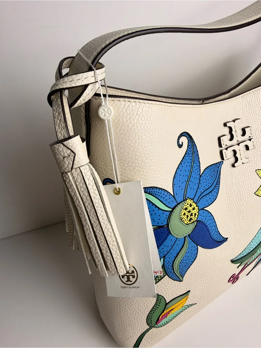 Tory Burch Thea Appliqué Hobo Bag – New Ivory / Love Floral